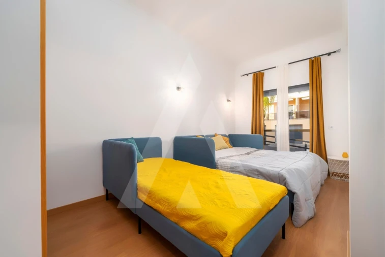 Apartamento T3 para Venda em Santa Barbara de Nexe Foto 26