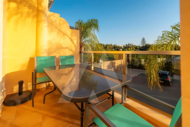 Apartamento T3 para Venda em Santa Barbara de Nexe Foto 39