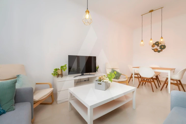 Apartamento T3 para Venda em Santa Barbara de Nexe Foto 6