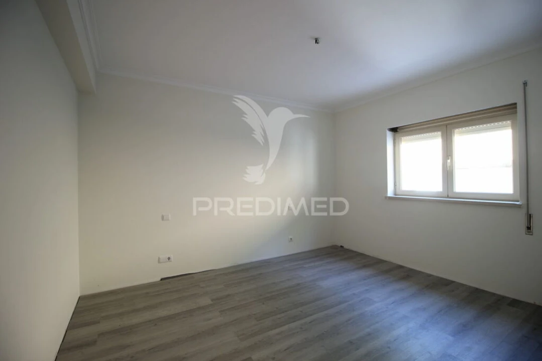 Moradia T5 para Venda em Freixianda, Ribeira do Fárrio e Formigais Foto 7