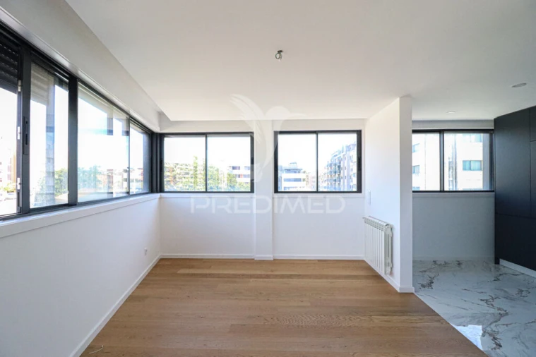 Apartamento T2 para Venda em Canidelo Foto 2