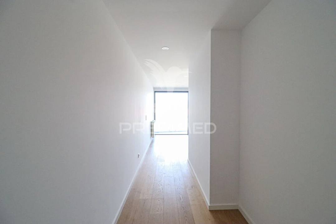 Apartamento T2 para Venda em Canidelo Foto 10