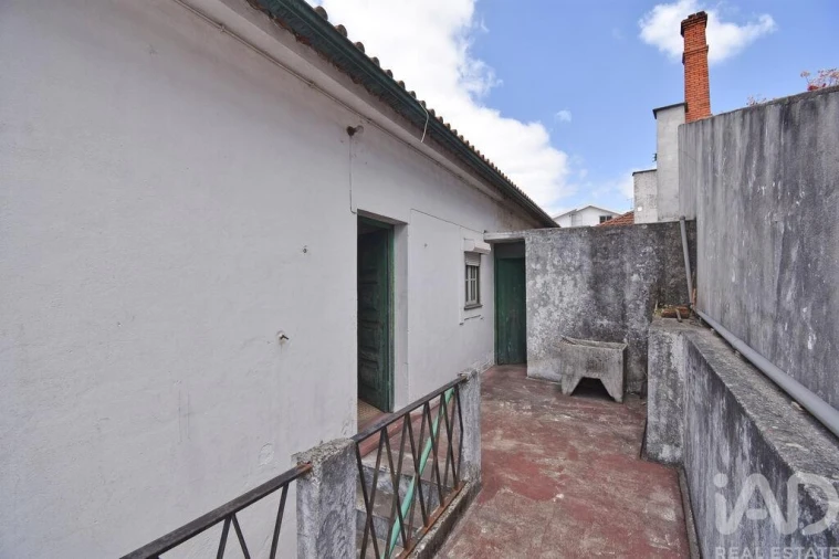 Moradia T3 para Venda em São Miguel, Santa Eufémia e Rabaçal Foto 21