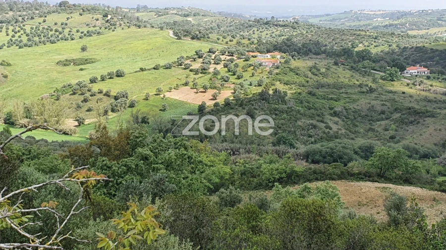 Terreno para Venda em Azambujeira e Malaqueijo