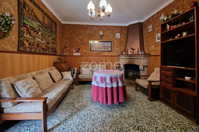 Moradia T10 para Venda em Vila Nova de Foz Côa Foto 18