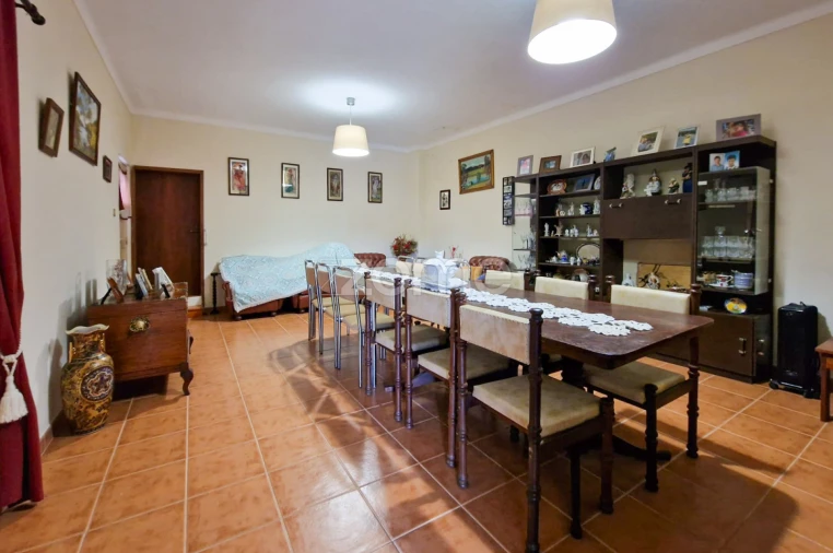 Moradia T10 para Venda em Vila Nova de Foz Côa Foto 25