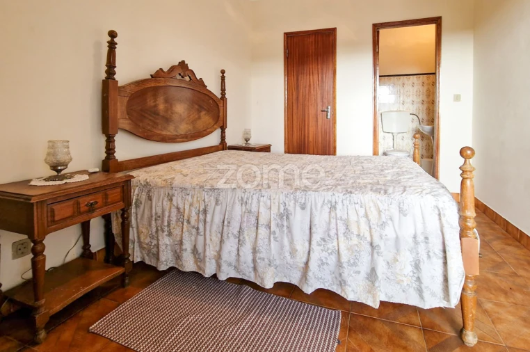 Moradia T10 para Venda em Vila Nova de Foz Côa Foto 54