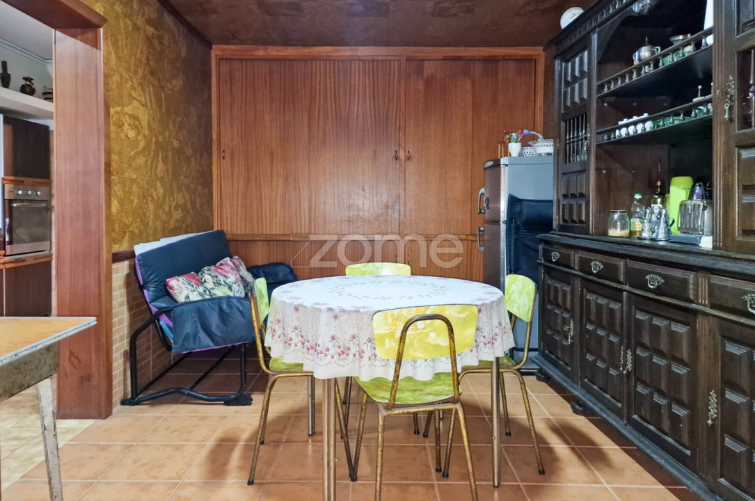 Moradia T10 para Venda em Vila Nova de Foz Côa Foto 22