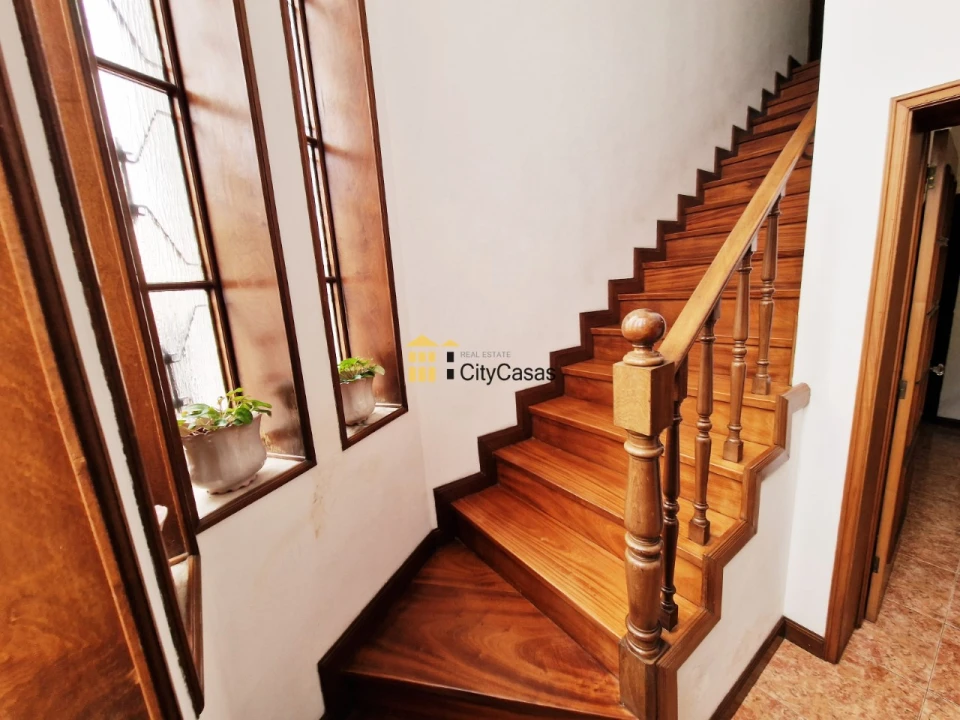 Moradia T12 para Venda em São Mamede de Infesta e Senhora da Hora Foto 42