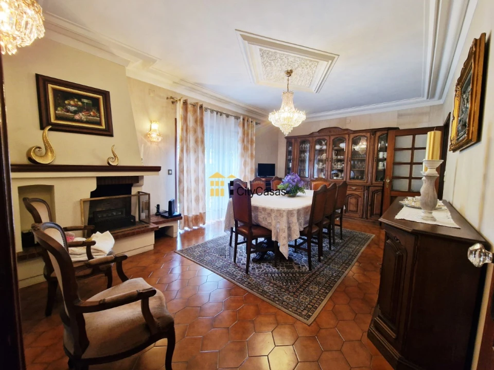 Moradia T12 para Venda em São Mamede de Infesta e Senhora da Hora Foto 16