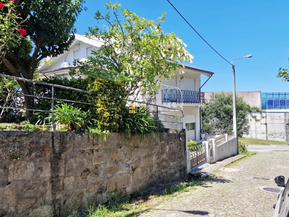 Moradia T12 para Venda em São Mamede de Infesta e Senhora da Hora Foto 72