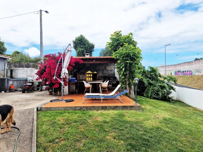 Moradia T12 para Venda em São Mamede de Infesta e Senhora da Hora Foto 50