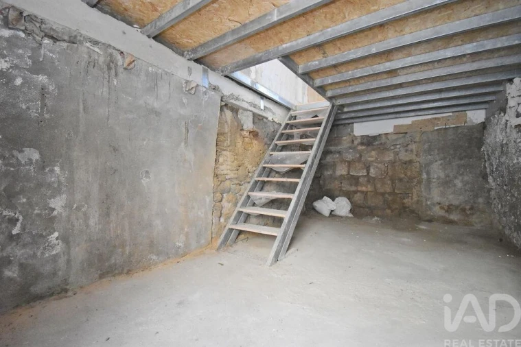 Moradia T2 para Venda em Lamas Foto 20