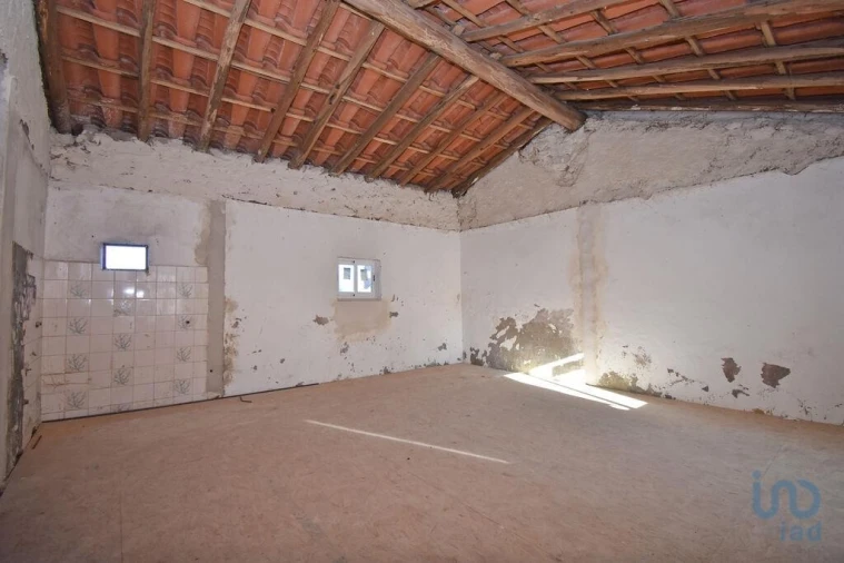 Moradia T2 para Venda em Lamas Foto 13