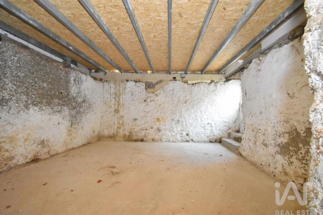 Moradia T2 para Venda em Lamas Foto 17