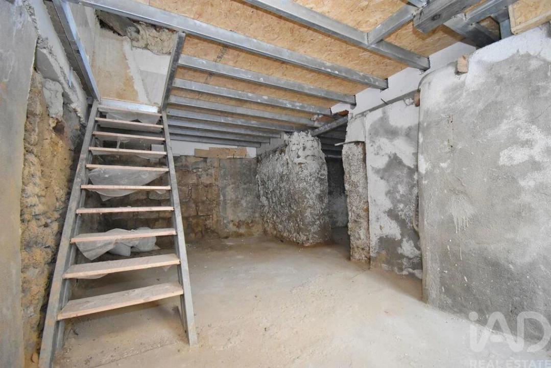 Moradia T2 para Venda em Lamas Foto 16