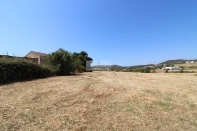 Terreno para Venda em Lagos (São Sebastião e Santa Maria)