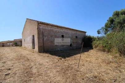 Terreno para Venda em Lagos (São Sebastião e Santa Maria)