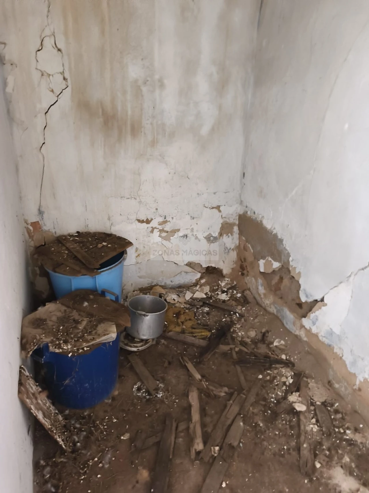 Terreno para Venda em Lagos (São Sebastião e Santa Maria) Foto 26