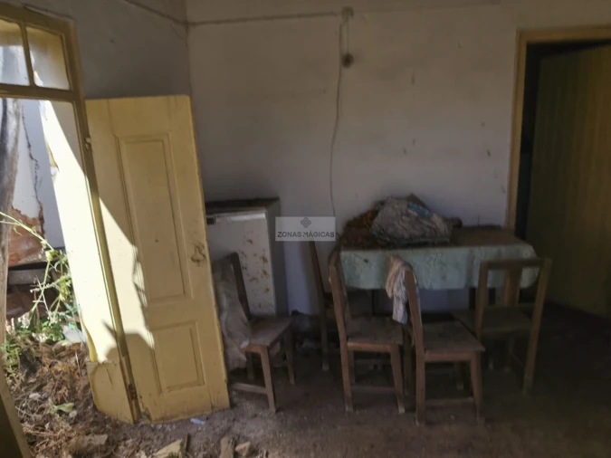 Terreno para Venda em Lagos (São Sebastião e Santa Maria) Foto 23