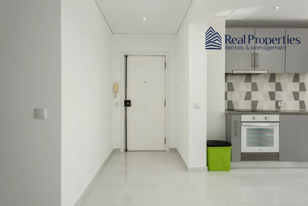 Apartamento T2 para Venda em Quarteira Foto 7