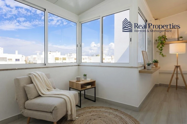 Apartamento T2 para Venda em Quarteira Foto 19