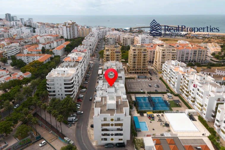 Apartamento T2 para Venda em Quarteira Foto 23