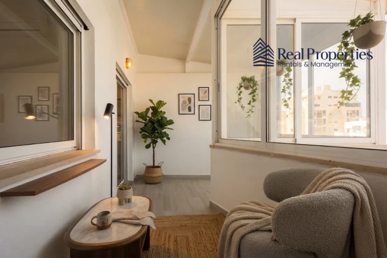 Apartamento T2 para Venda em Quarteira Foto 17