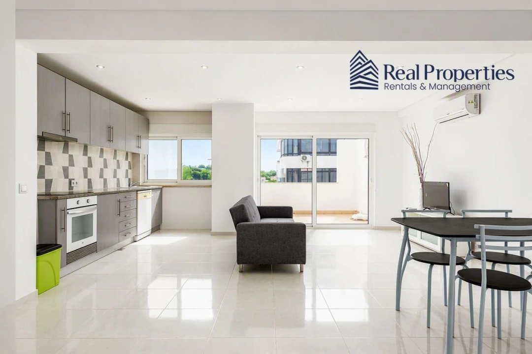 Apartamento T2 para Venda em Quarteira Foto 2