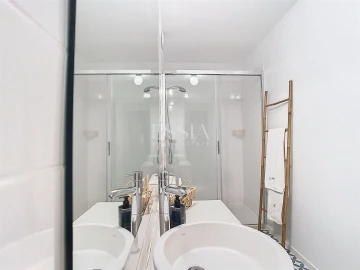 Apartamento T1 para Venda em Lordelo do Ouro e Massarelos
