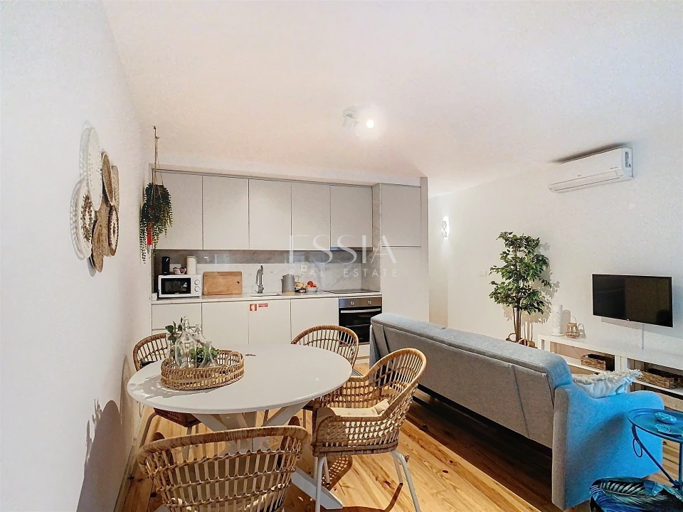Apartamento T1 para Venda em Lordelo do Ouro e Massarelos Foto 3