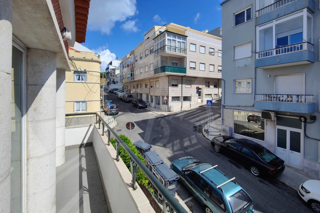 Moradia T4 para Venda em Algés, Linda-A-Velha e Cruz Quebrada-Dafundo Foto 34