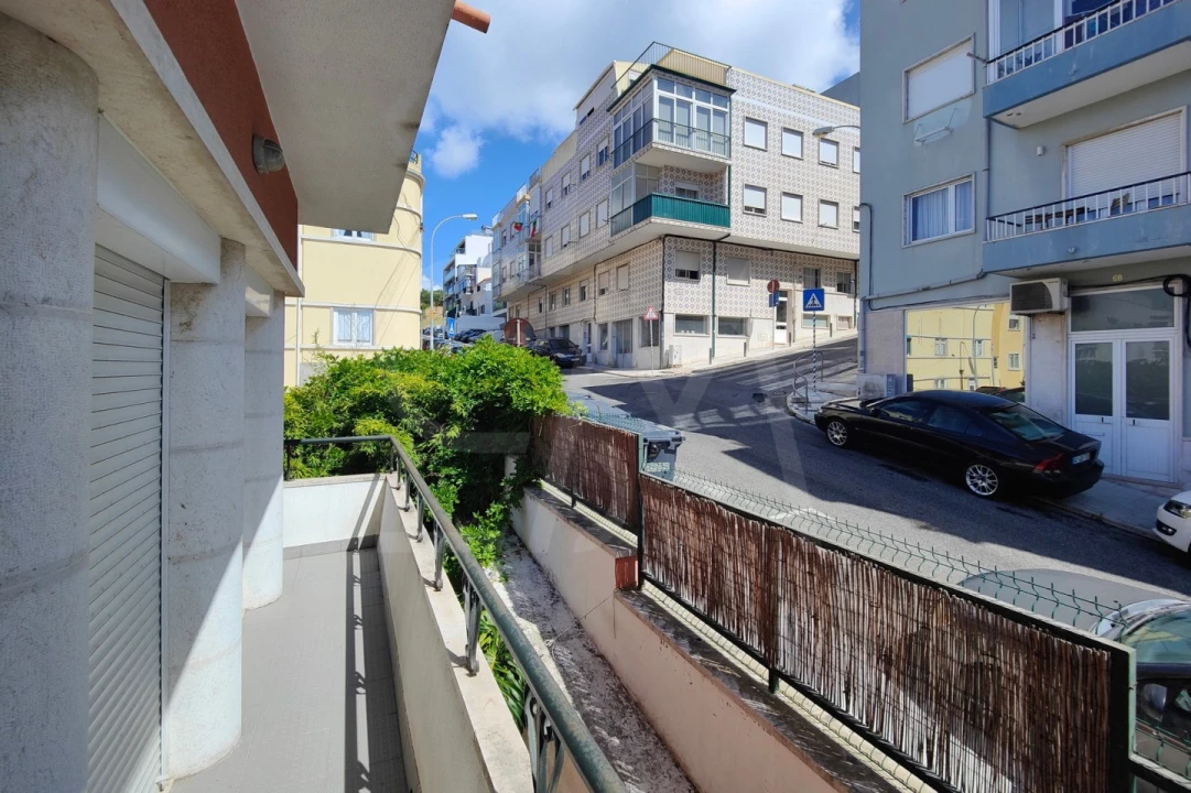 Moradia T4 para Venda em Algés, Linda-A-Velha e Cruz Quebrada-Dafundo Foto 44