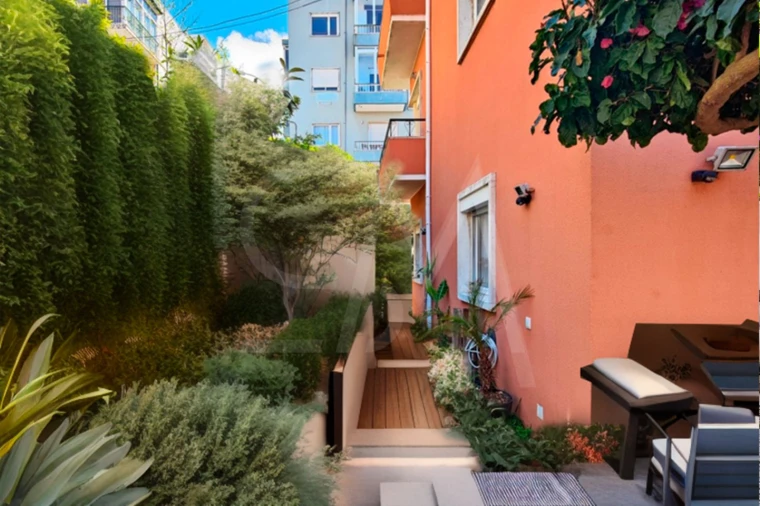 Moradia T4 para Venda em Algés, Linda-A-Velha e Cruz Quebrada-Dafundo Foto 37