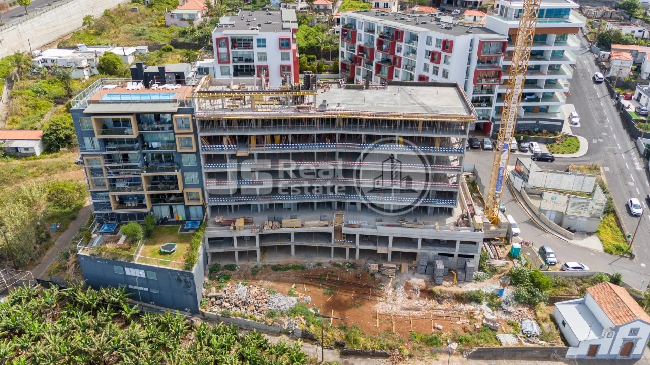Apartamento T2 para Venda em São Martinho Foto 11