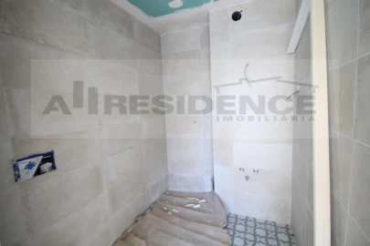 Moradia T3 para Venda em Alcantarilha e Pêra