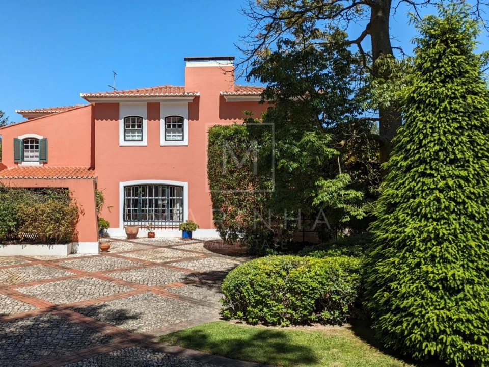 Moradia T6 para Venda em Cascais e Estoril Foto 3