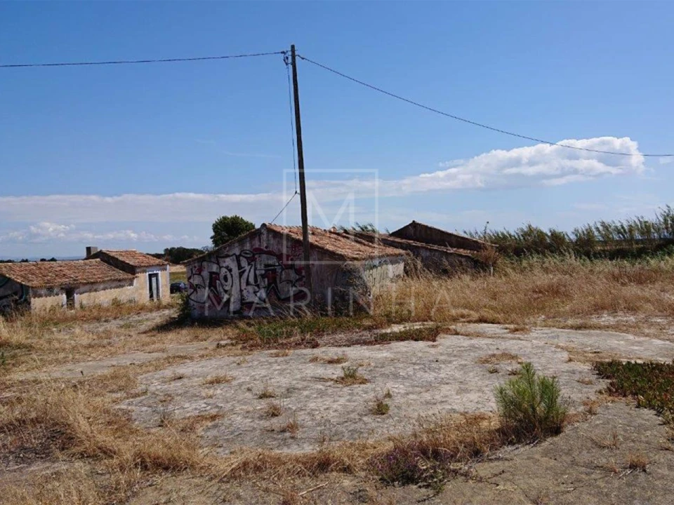 Terreno Misto para Venda em Vila Nova de Milfontes Foto 29