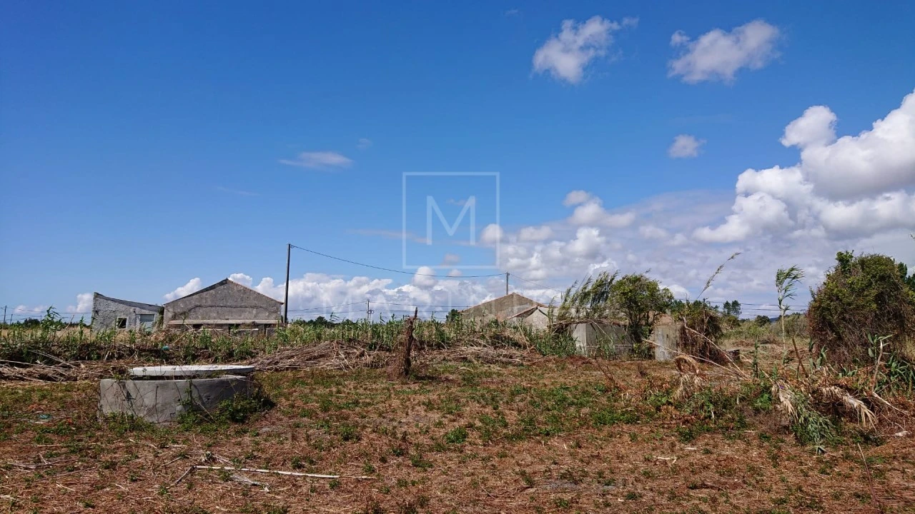 Terreno Misto para Venda em Vila Nova de Milfontes Foto 46