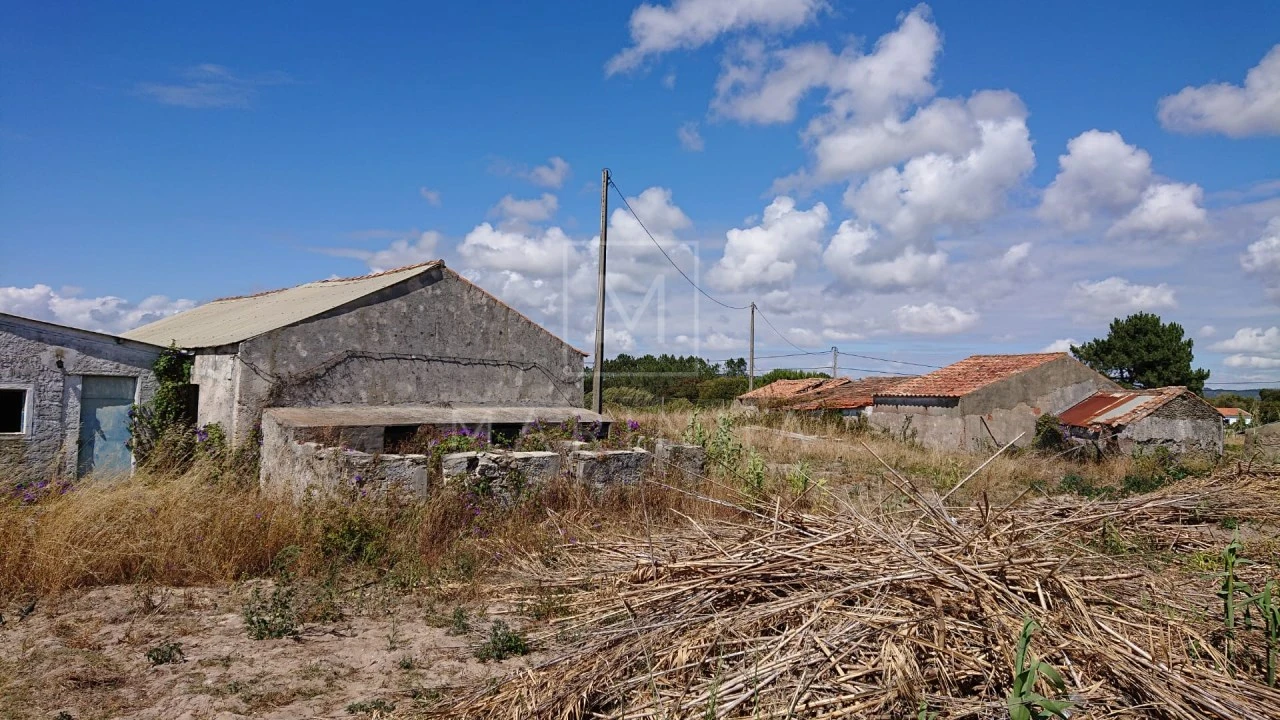 Terreno Misto para Venda em Vila Nova de Milfontes Foto 48