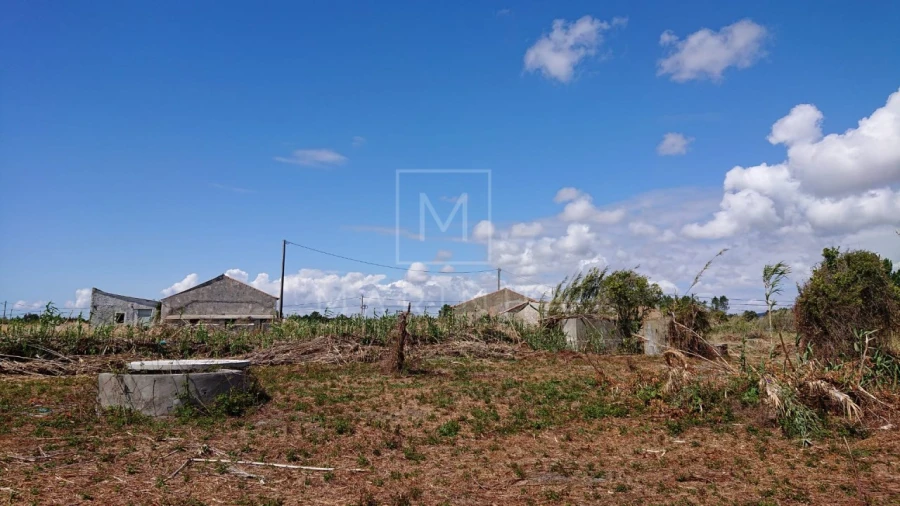 Terreno Misto para Venda em Vila Nova de Milfontes Foto 46
