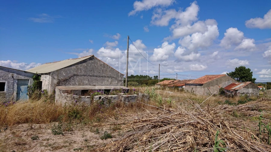 Terreno Misto para Venda em Vila Nova de Milfontes Foto 48