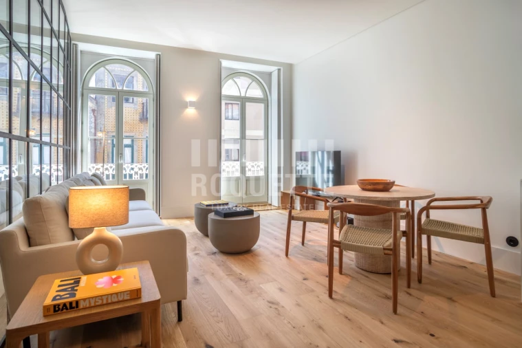 Apartamento T2 para Venda em Aldoar, Foz do Douro e Nevogilde Foto 2