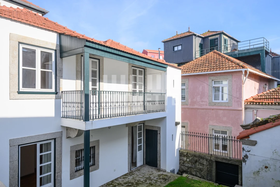 Moradia T5 para Venda em Aldoar, Foz do Douro e Nevogilde Foto 7