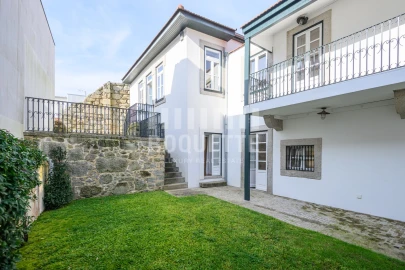 Moradia T5 para Venda em Aldoar, Foz do Douro e Nevogilde