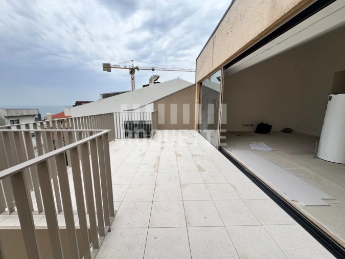 Apartamento T3 para Venda em Aldoar, Foz do Douro e Nevogilde Foto 2