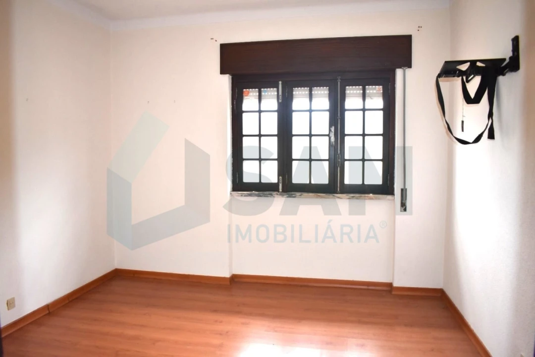 Moradia T4 para Venda em Maxial e Monte Redondo Foto 19