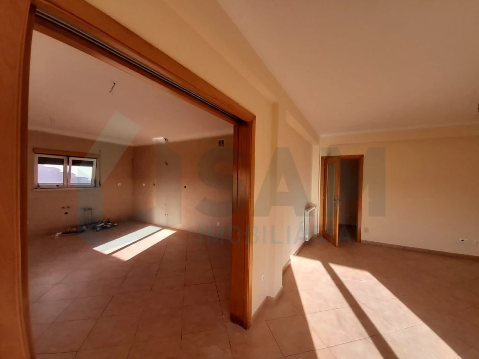 Moradia T3 para Venda em Cadaval e Pêro Moniz Foto 13