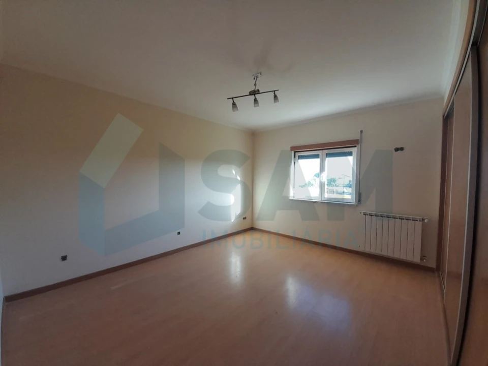 Moradia T3 para Venda em Cadaval e Pêro Moniz Foto 23