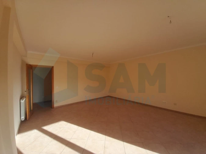 Moradia T3 para Venda em Cadaval e Pêro Moniz Foto 17